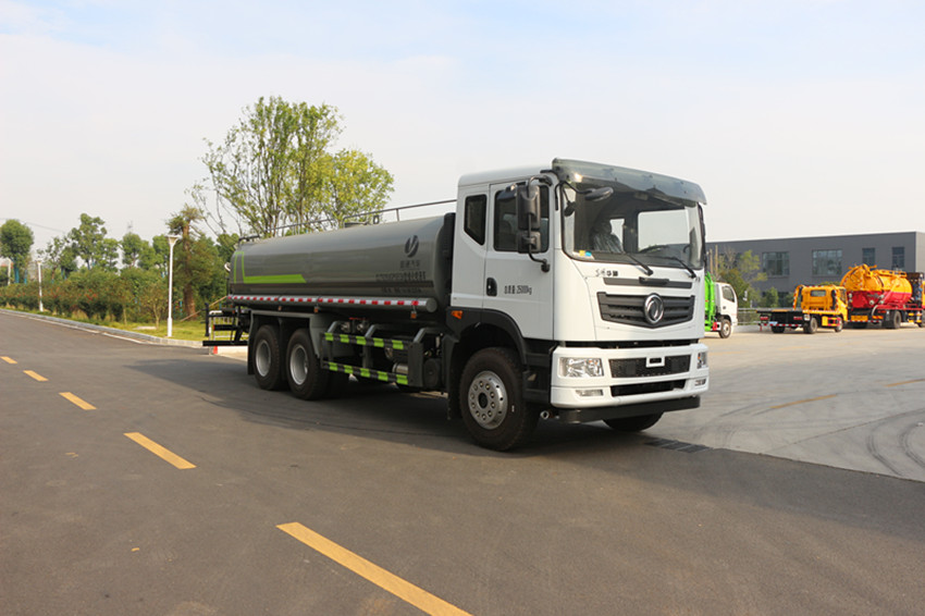 東風(fēng)華神T5- 22 方抑塵車-大型霧炮車