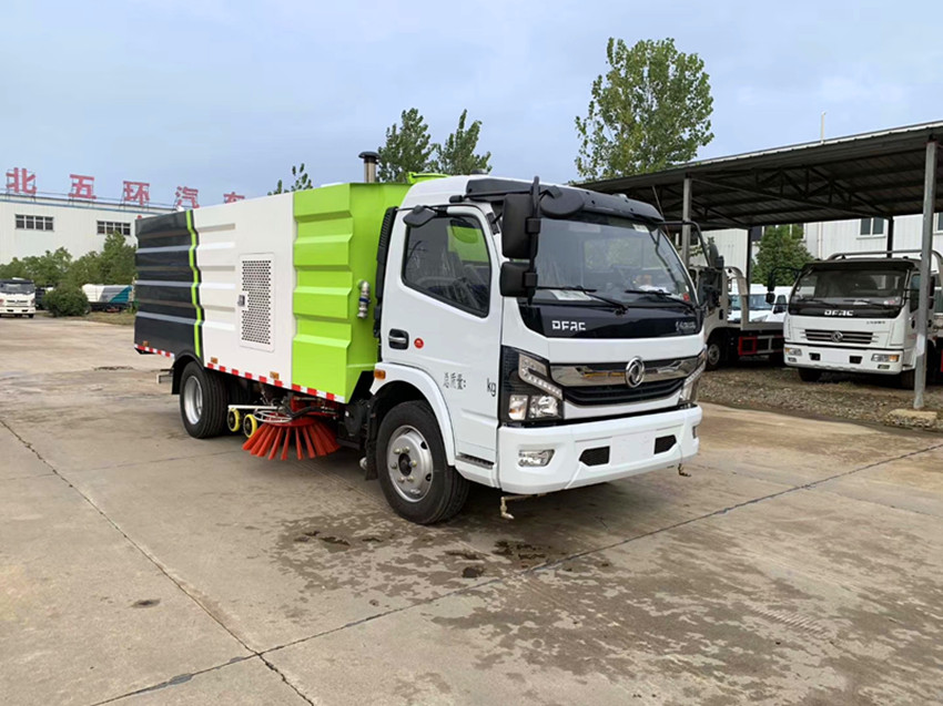 國六東風(fēng)5方洗掃車-5噸洗掃車